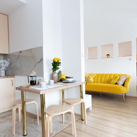 Apartamenty Gorki Male トゥシン エクステリア 写真