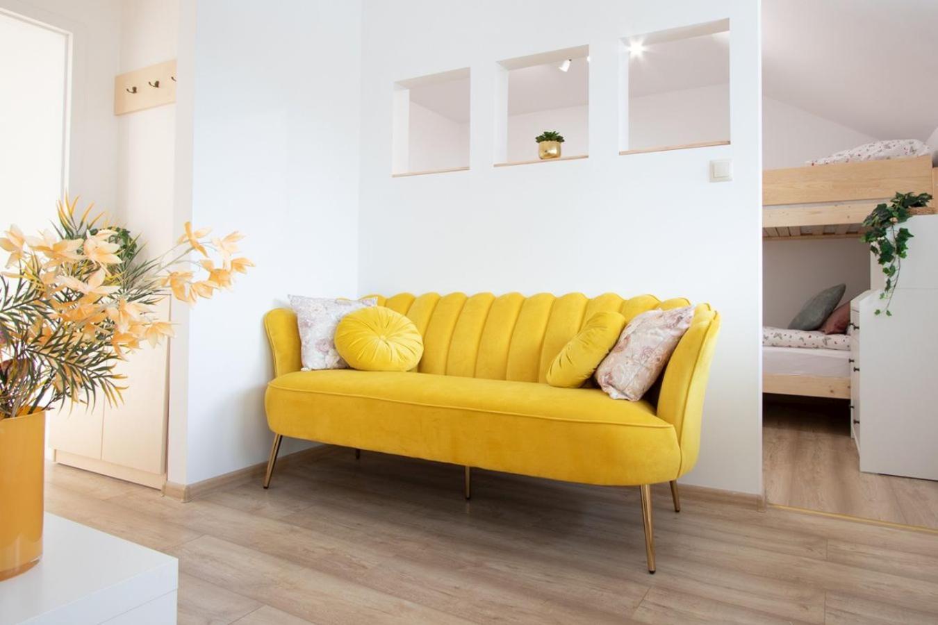 Apartamenty Gorki Male トゥシン エクステリア 写真
